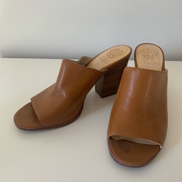Size 10 Vince Camuto Leather and wood slides - Picture 3 of 4